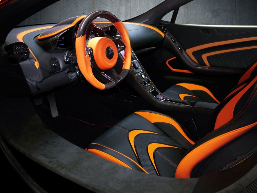  McLaren MP4-12C by Mansory 2012 года  (фото 14 из 17)